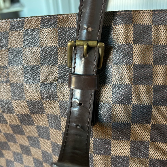 ❌ SOLD ❌Authentic Louis Vuitton Damier Ebene Chelsea Tote Bag N51119 - Picture 3 of 11